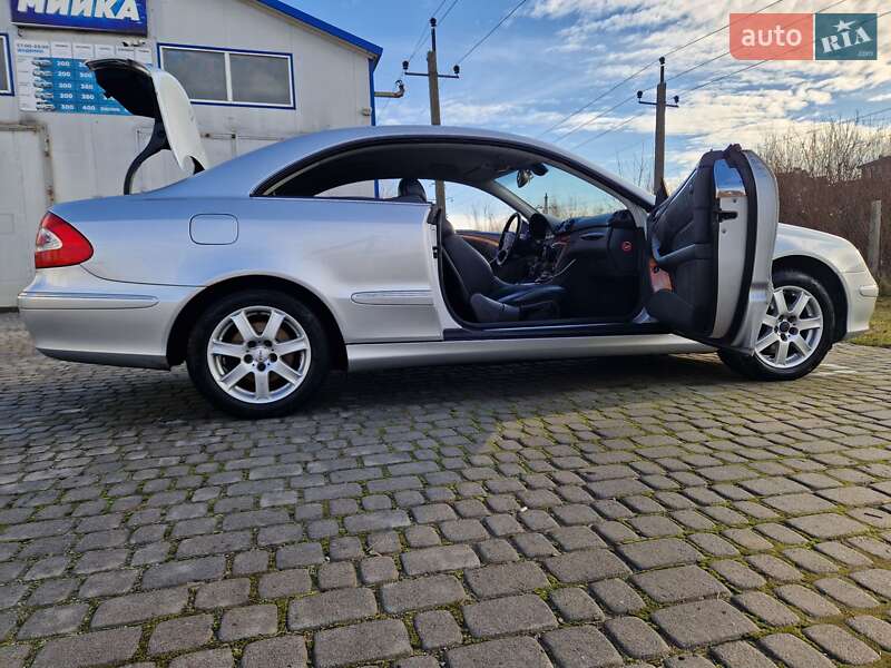Купе Mercedes-Benz CLK-Class 2002 в Львове