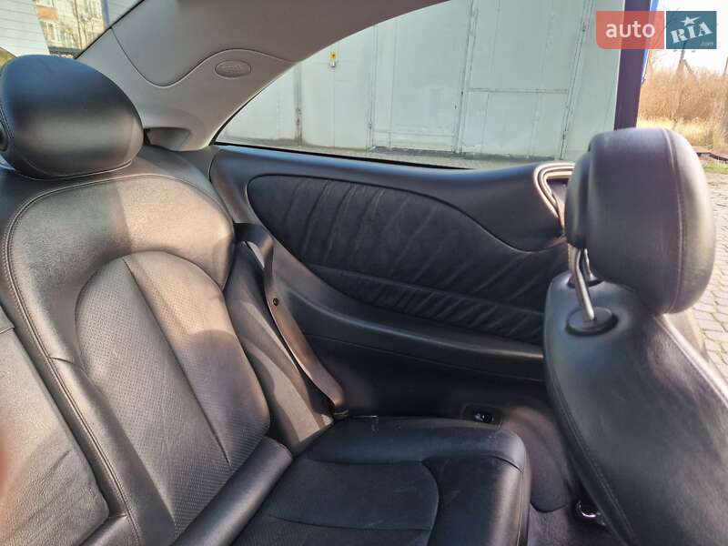 Купе Mercedes-Benz CLK-Class 2002 в Львове