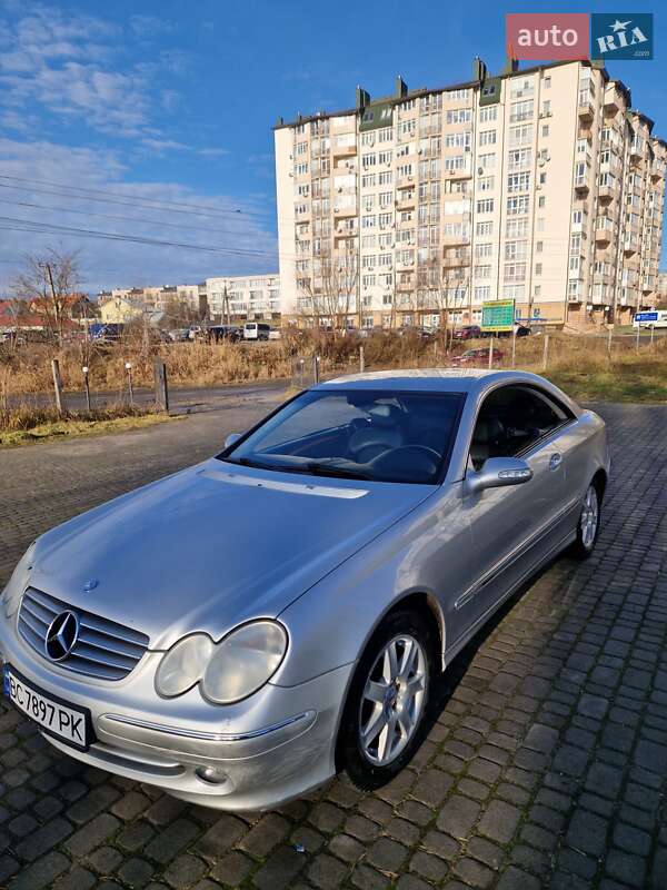 Купе Mercedes-Benz CLK-Class 2002 в Львове