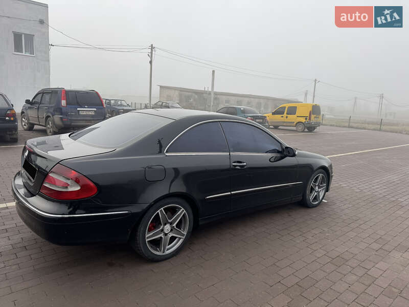 Купе Mercedes-Benz CLK-Class 2004 в Красилове