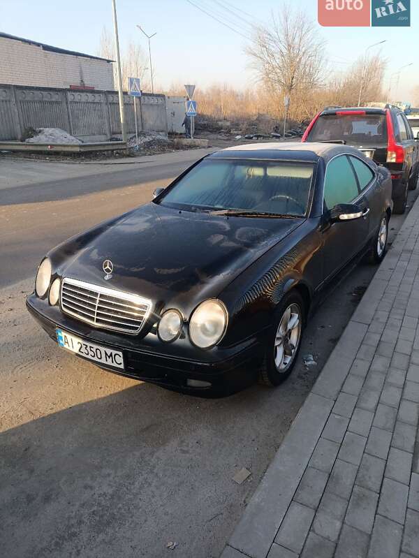 Mercedes-Benz CLK-Class 2000