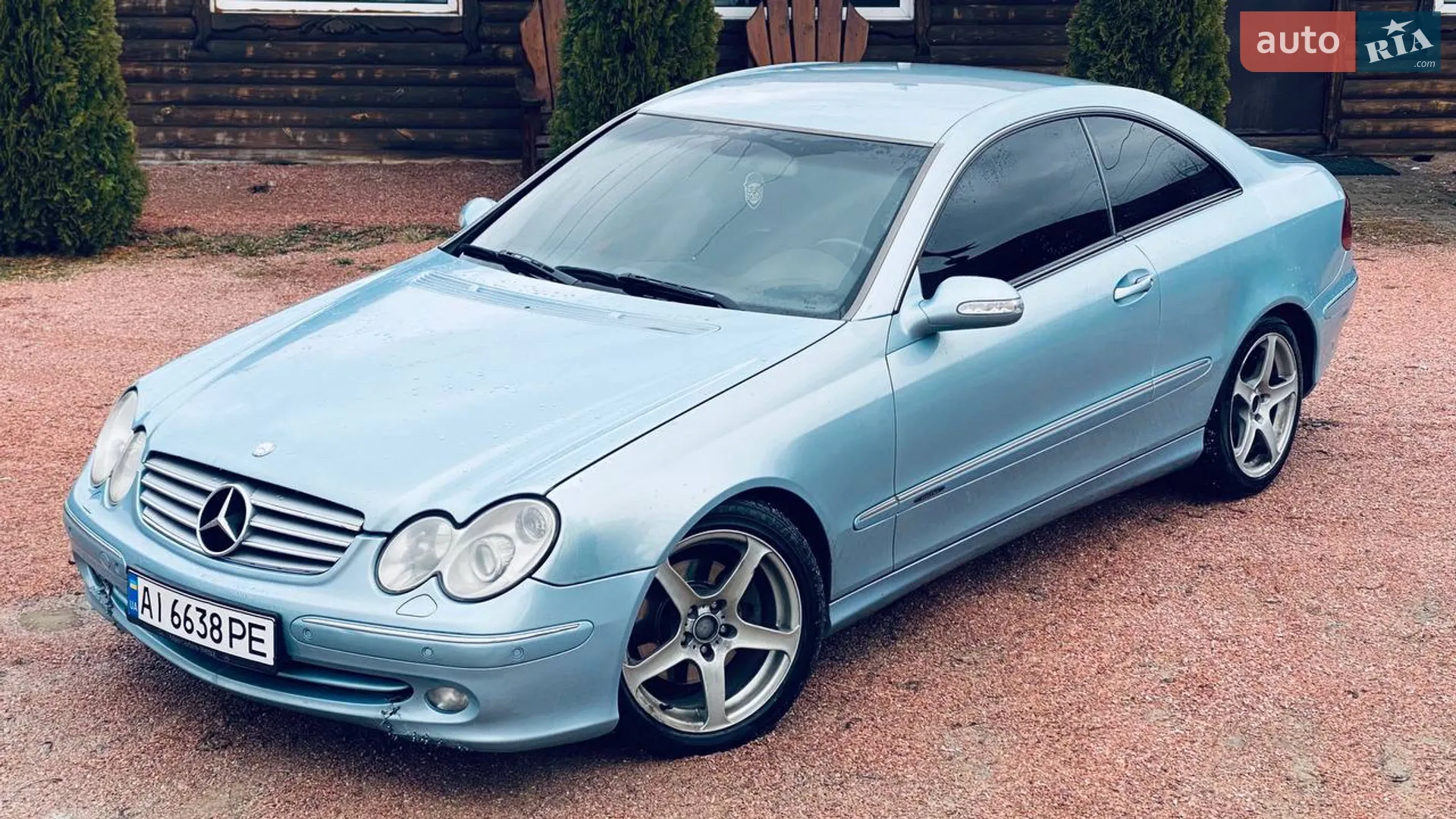 Mercedes-Benz CLK-Class 2003 VIN WDB2093161F038017 фото оголошення 2 з 8