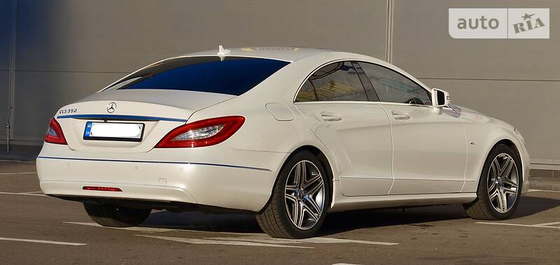 Седан Mercedes-Benz CLS-Class 2011 в Києві