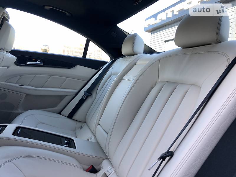 Седан Mercedes-Benz CLS-Class 2015 в Києві фото 20 Седан Mercedes-Benz CLS-Class 2015 в Києві