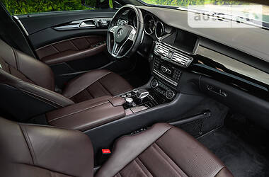 Купе Mercedes-Benz CLS-Class 2012 в 