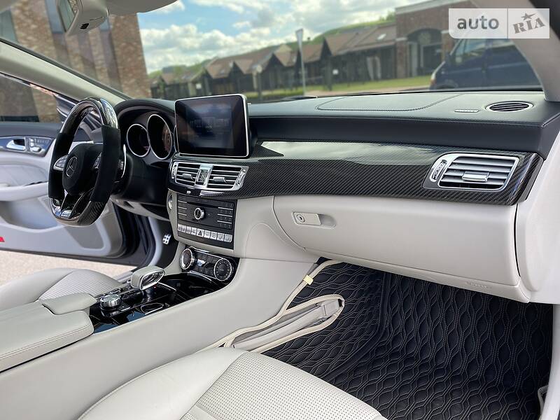 Седан Mercedes-Benz CLS-Class 2015 в Киеве фото 42 Седан Mercedes-Benz CLS-Class 2015 в Киеве