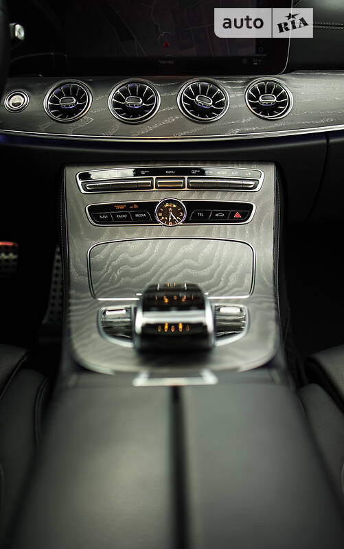 Седан Mercedes-Benz CLS-Class 2018 в Києві