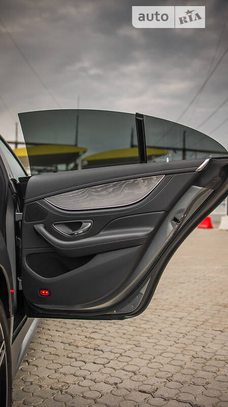 Седан Mercedes-Benz CLS-Class 2018 в Києві