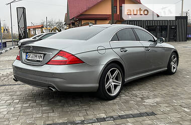 Купе Mercedes-Benz CLS-Class 2010 в 