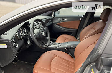 Купе Mercedes-Benz CLS-Class 2010 в 