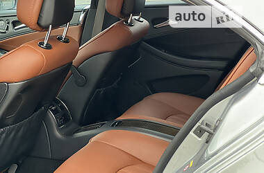 Купе Mercedes-Benz CLS-Class 2010 в 