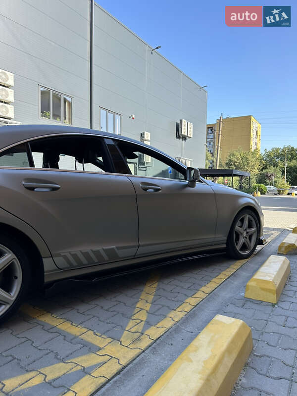 Купе Mercedes-Benz CLS-Class 2010 в Ужгороде