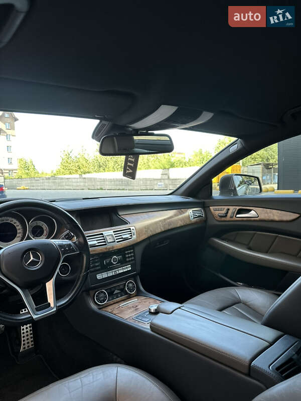Купе Mercedes-Benz CLS-Class 2010 в Ужгороде