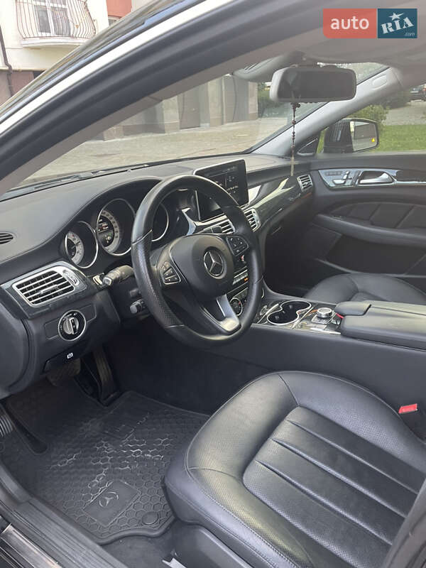 Седан Mercedes-Benz CLS-Class 2015 в Ивано-Франковске