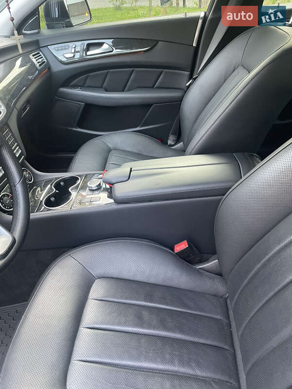 Седан Mercedes-Benz CLS-Class 2015 в Ивано-Франковске