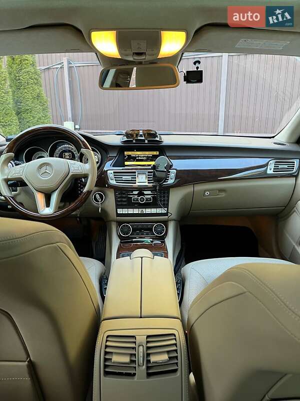 Седан Mercedes-Benz CLS-Class 2011 в Києві