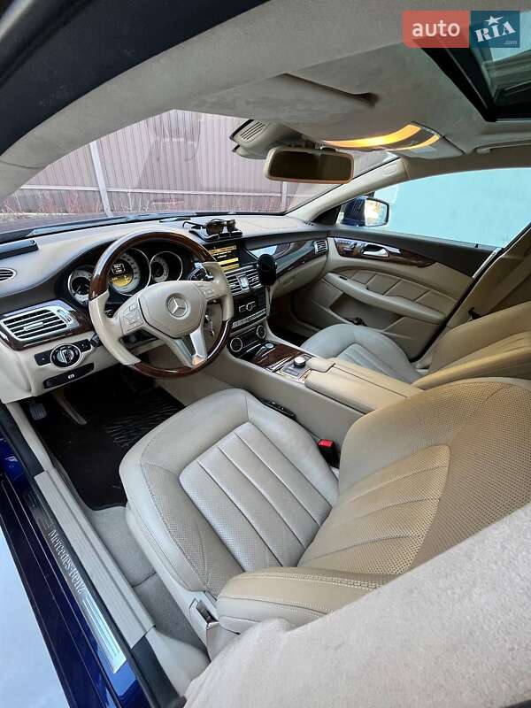 Седан Mercedes-Benz CLS-Class 2011 в Києві