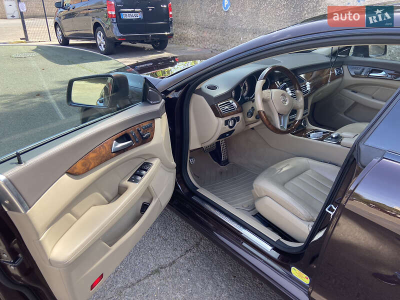 Седан Mercedes-Benz CLS-Class 2012 в Львове