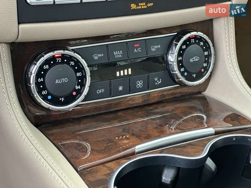 Седан Mercedes-Benz CLS-Class 2012 в Днепре