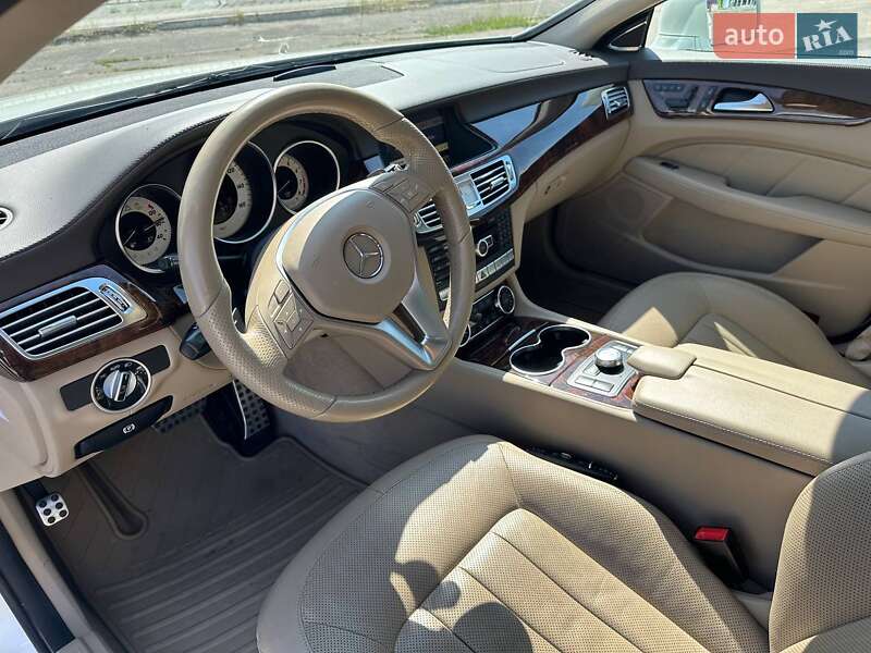 Седан Mercedes-Benz CLS-Class 2012 в Днепре
