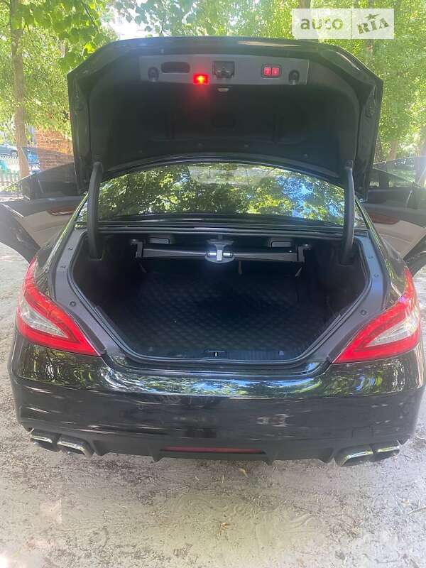 Седан Mercedes-Benz CLS-Class 2012 в Чернігові