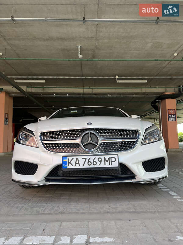 Седан Mercedes-Benz CLS-Class 2015 в Киеве фото 18 Седан Mercedes-Benz CLS-Class 2015 в Киеве