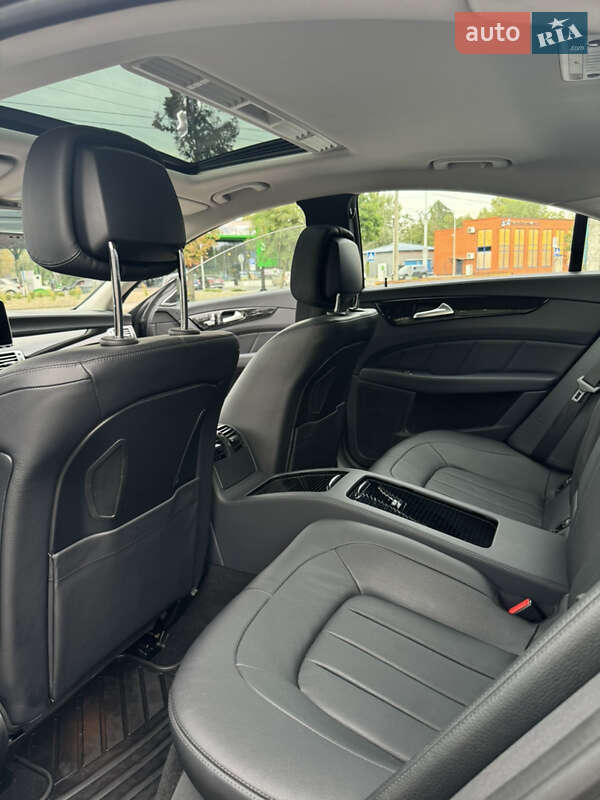 Седан Mercedes-Benz CLS-Class 2015 в Киеве фото 14 Седан Mercedes-Benz CLS-Class 2015 в Киеве