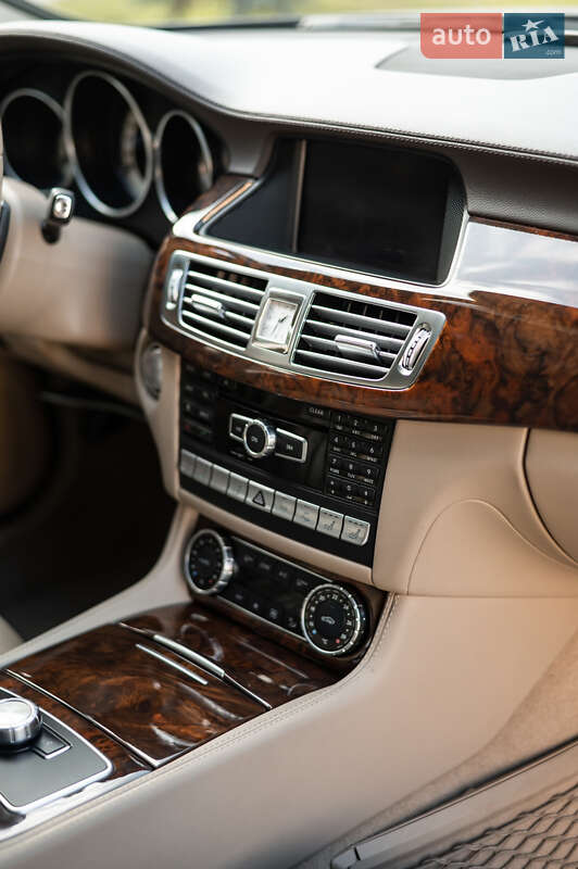 Универсал Mercedes-Benz CLS-Class 2014 в Новояворовске