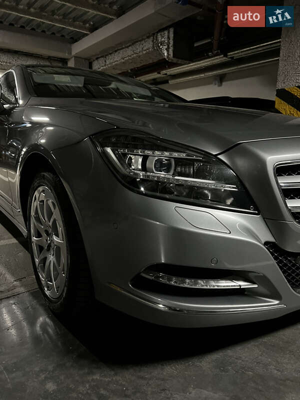 Седан Mercedes-Benz CLS-Class 2011 в Киеве