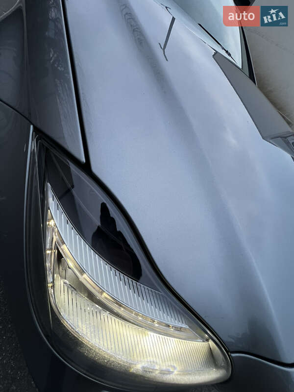 Седан Mercedes-Benz CLS-Class 2011 в Киеве