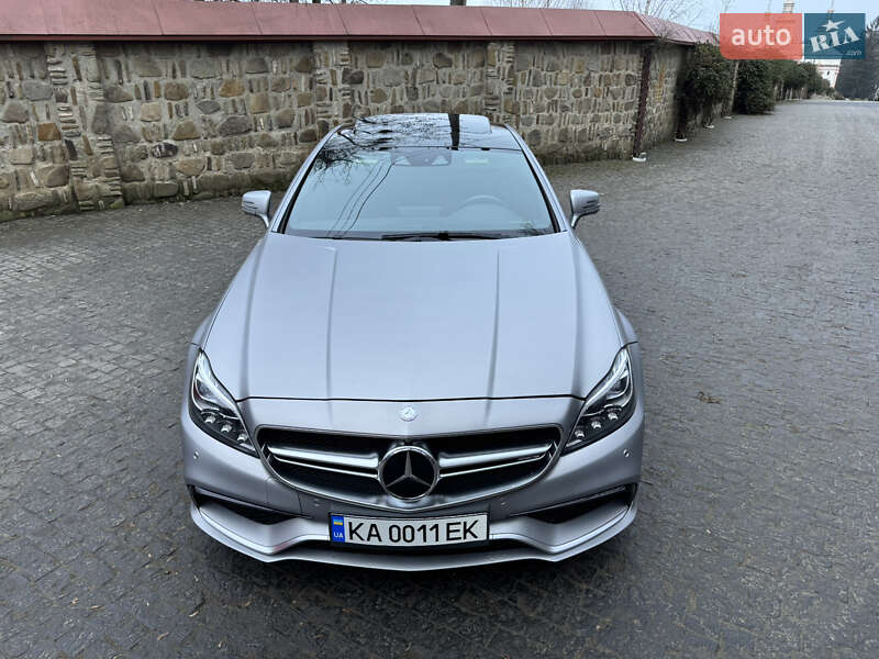 Седан Mercedes-Benz CLS-Class 2015 в Чернівцях