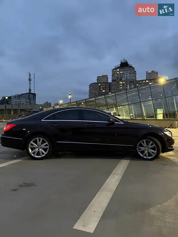 Mercedes-Benz CLS-Class 2012