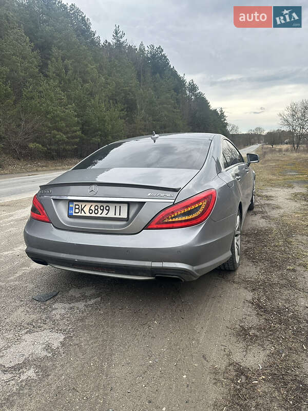 Mercedes-Benz CLS-Class 2011