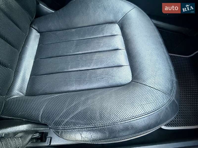 Седан Mercedes-Benz CLS-Class 2012 в Одесі