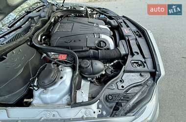 Седан Mercedes-Benz CLS-Class 2012 в 