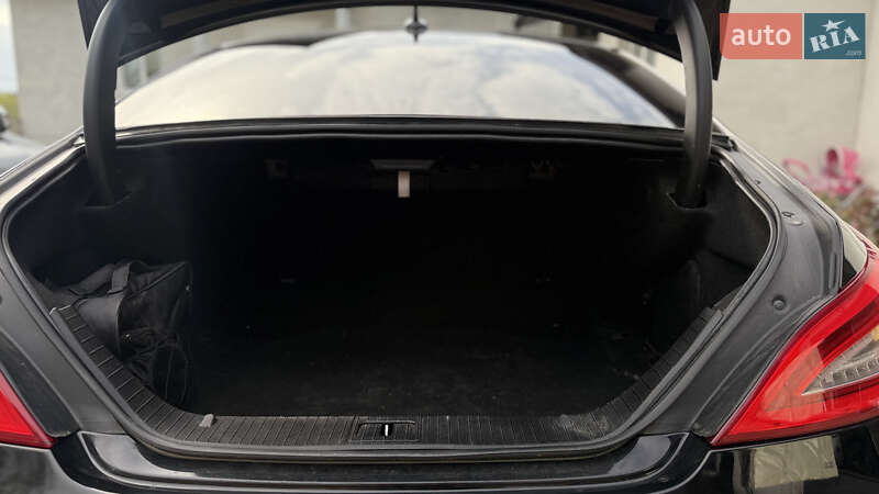 Седан Mercedes-Benz CLS-Class 2012 в Черновцах