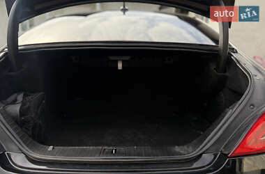 Седан Mercedes-Benz CLS-Class 2012 в 