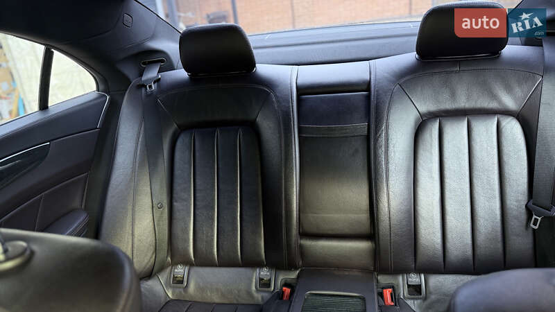 Седан Mercedes-Benz CLS-Class 2012 в Черновцах