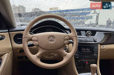 Купе Mercedes-Benz CLS-Class 2006 в 