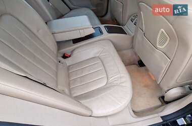 Седан Mercedes-Benz CLS-Class 2012 в 