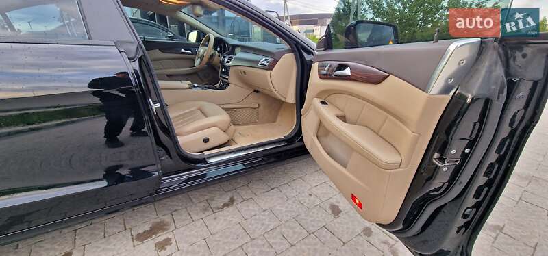 Седан Mercedes-Benz CLS-Class 2012 в Львове