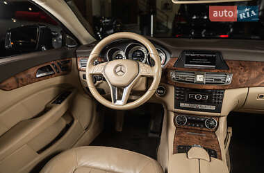 Седан Mercedes-Benz CLS-Class 2013 в 