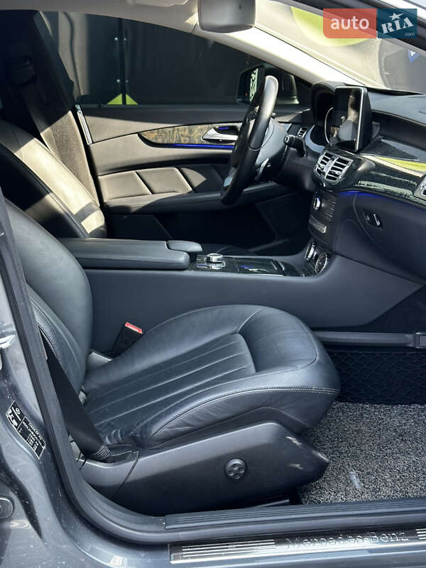 Седан Mercedes-Benz CLS-Class 2016 в Львове