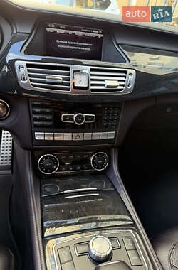 Седан Mercedes-Benz CLS-Class 2012 в 