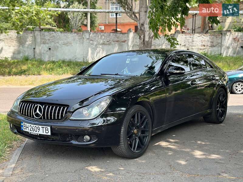 Mercedes-Benz CLS-Class 2004