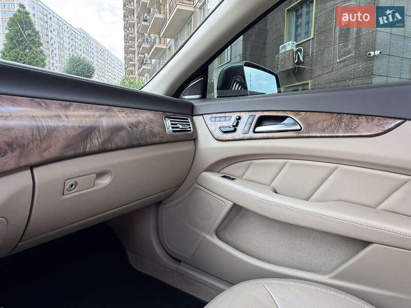 Седан Mercedes-Benz CLS-Class 2013 в Одессе фото 16 Седан Mercedes-Benz CLS-Class 2013 в Одессе