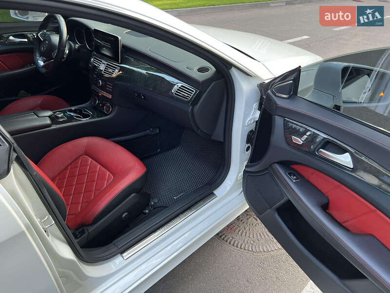 Седан Mercedes-Benz CLS-Class 2015 в Киеве фото 12 Седан Mercedes-Benz CLS-Class 2015 в Киеве