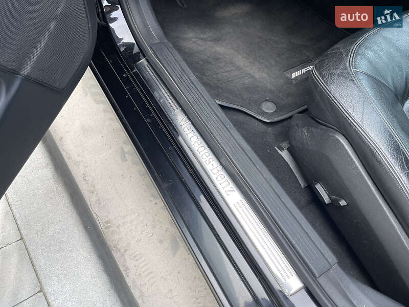 Седан Mercedes-Benz CLS-Class 2012 в Львове