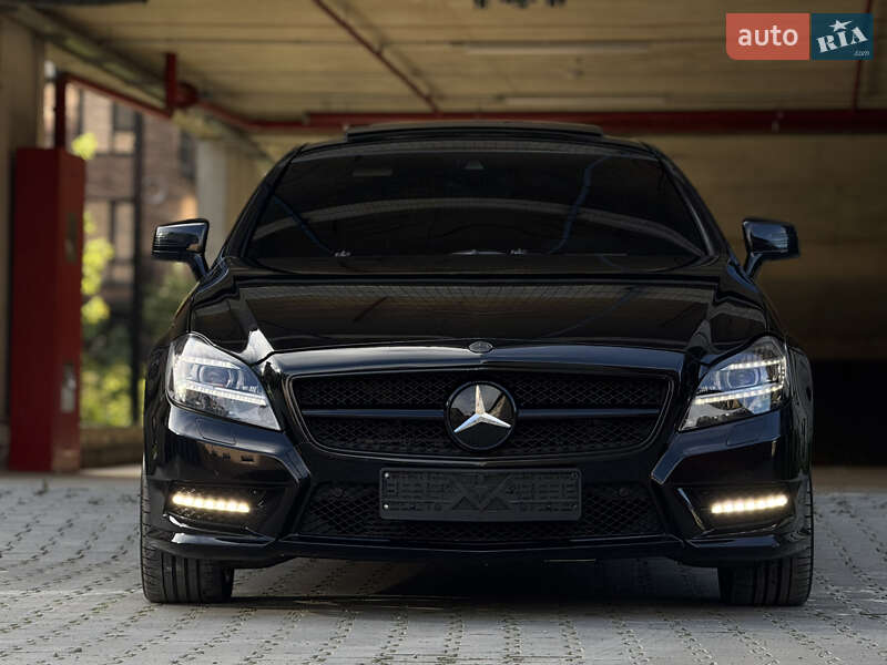 Купе Mercedes-Benz CLS-Class 2010 в Надворной