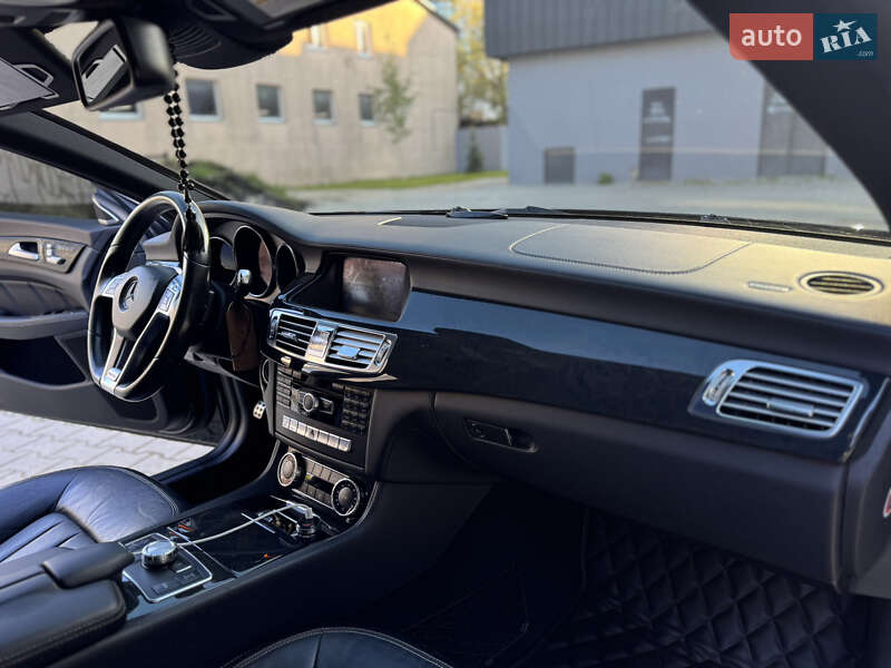 Купе Mercedes-Benz CLS-Class 2010 в Надворной